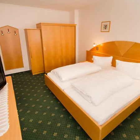 Alpenhof Wolayersee Otel