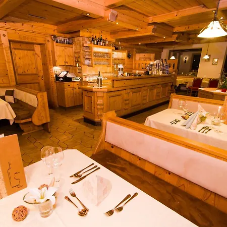 Hotel Alpenhof Wolayersee 3*