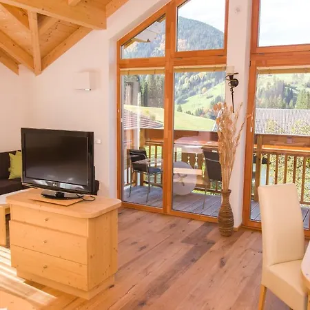 Alpenhof Wolayersee Hotel 3*