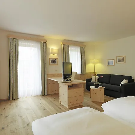 Hotel Alpenhof Wolayersee 3*